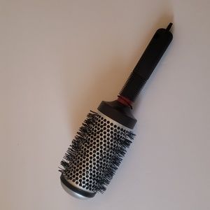 Cricket Korea Styling Hair Brush NWOT